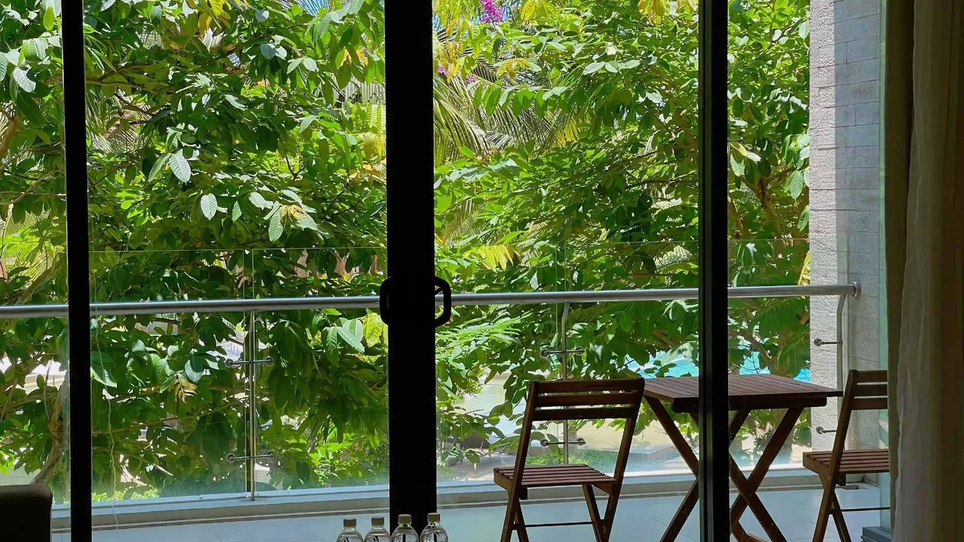 Astana Villa Non Nuoc Beach Da Nang 5*,