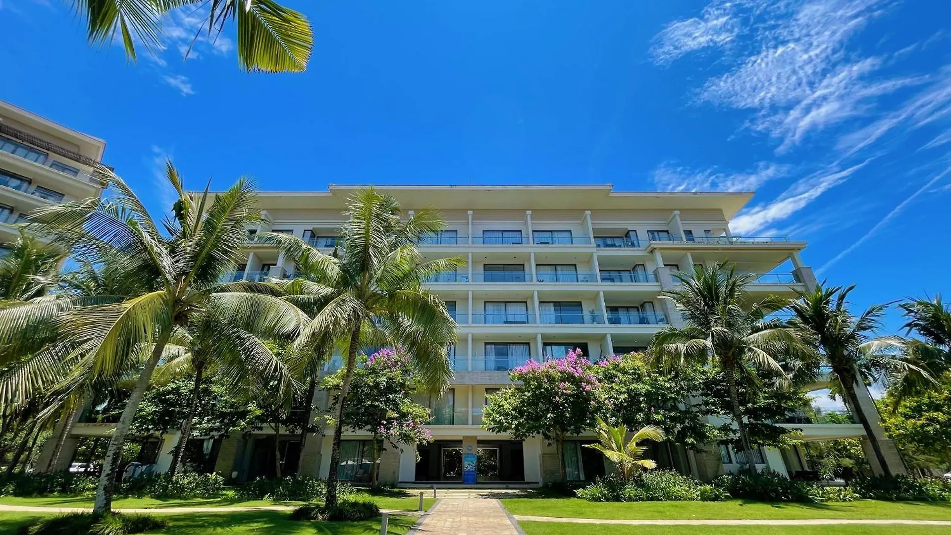 Astana Villa Non Nuoc Beach Da Nang Resort