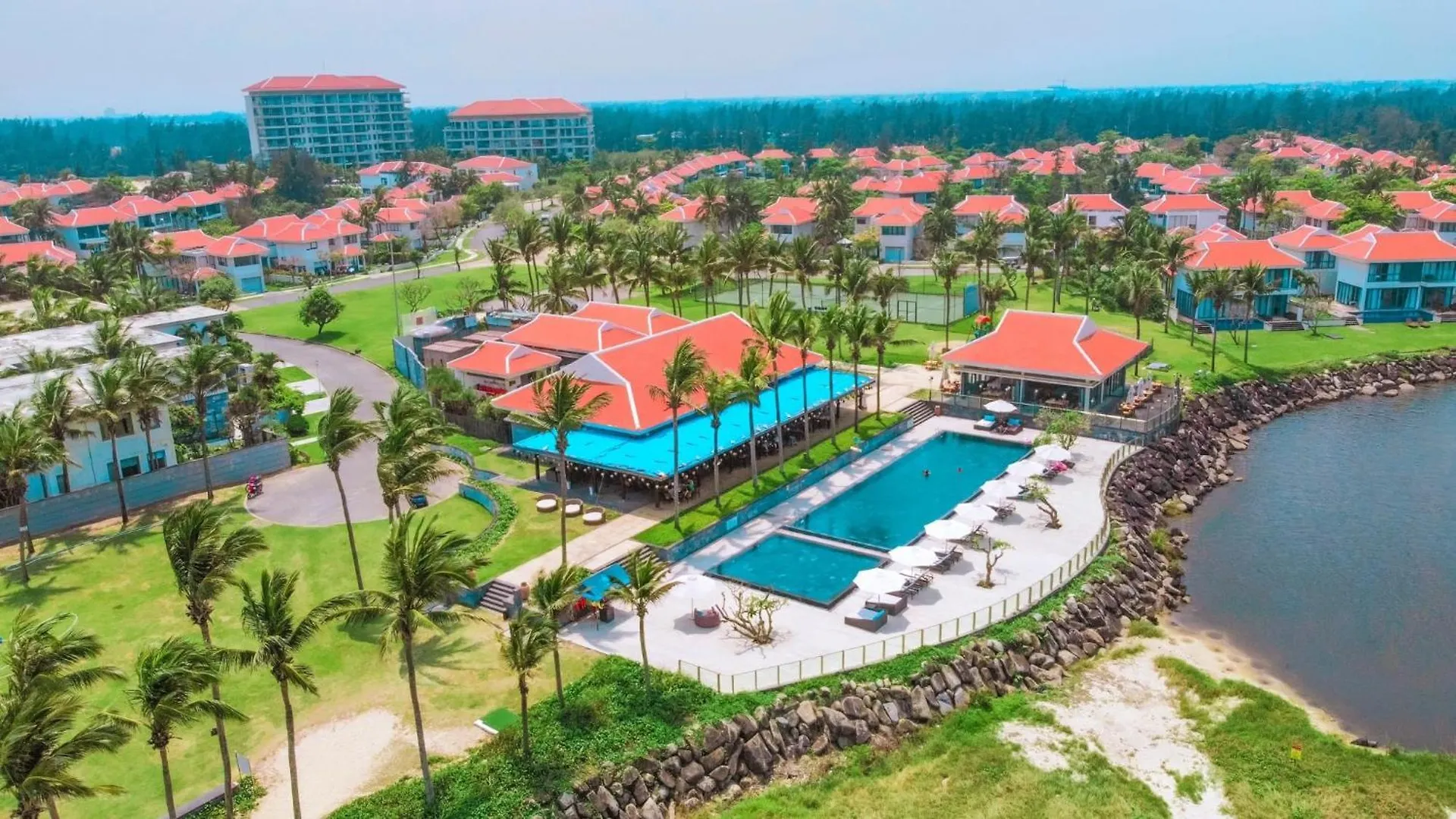 Astana Villa Non Nuoc Beach Da Nang