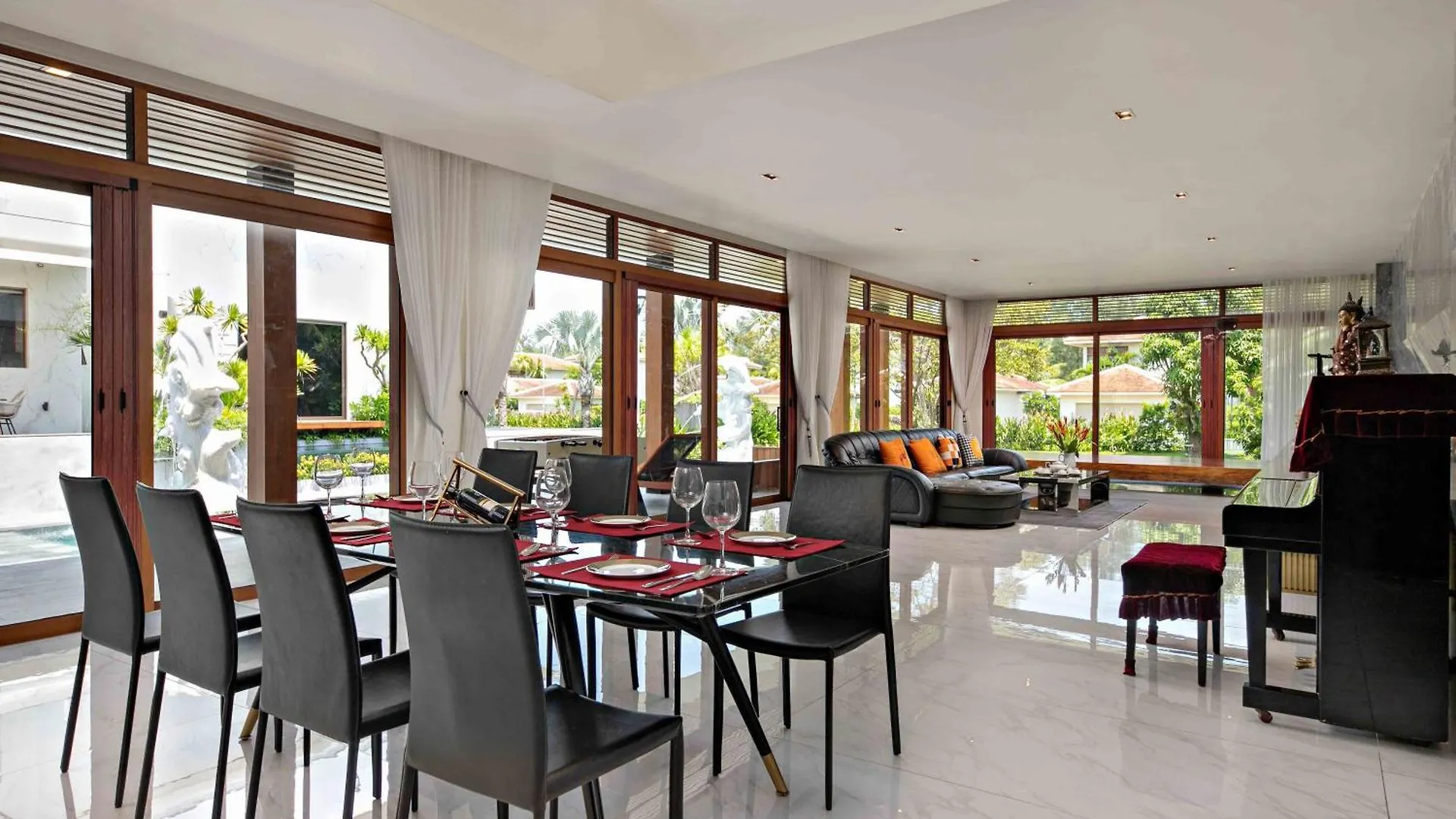 ***** Resort Astana Villa Non Nuoc Beach Da Nang Vietnam