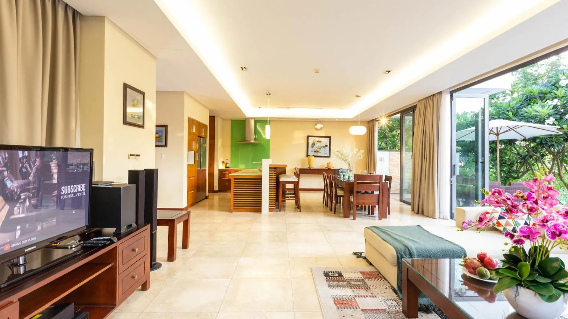 ***** Resort Astana Villa Non Nuoc Beach Da Nang Vietnam