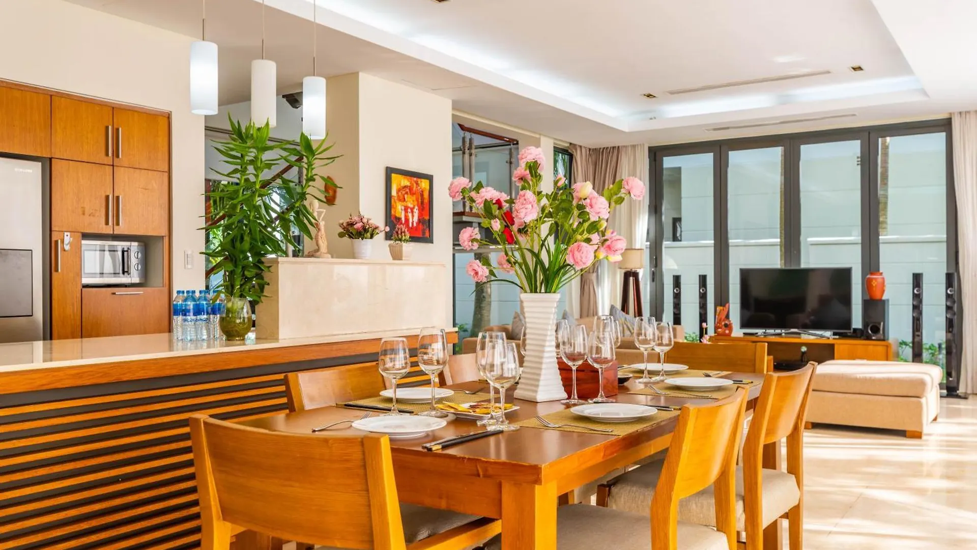 Astana Villa Non Nuoc Beach Da Nang 5*,  Vietnam